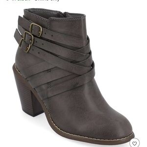 Journee Collection Women's Strap
Inside Zip Stacked Heel Booties - Gray size 7